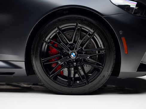 Used 2025 BMW M5 w/ Carbon Package image 40