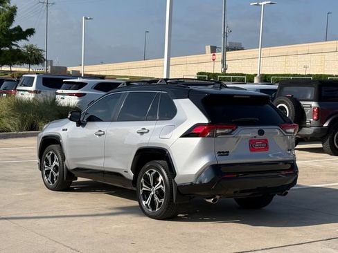 Used 2024 Toyota RAV4 XSE w/ Weather Package AWD/4WD image 7