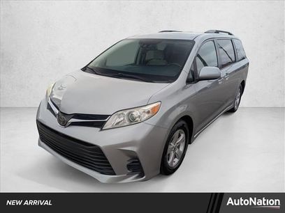 Used 2020 Toyota Sienna LE
