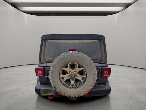 Used 2018 Jeep Wrangler Unlimited Rubicon w/ Dual Top Group AWD/4WD image 6