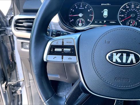Used 2020 Kia Telluride SX w/ SX Prestige Package image 26