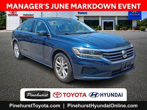 Used 2020 Volkswagen Passat 2.0T SE FWD image 1