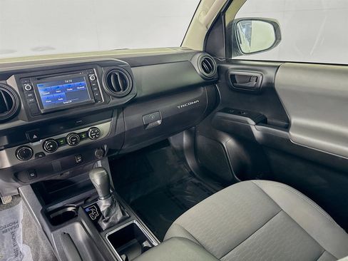 Used 2019 Toyota Tacoma SR w/ SX Package image 23