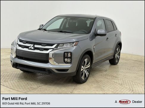 Used 2025 Mitsubishi Outlander Sport ES image 1