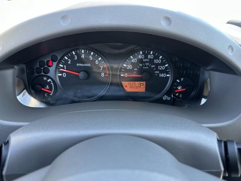 Used 2020 Nissan Frontier S image 10