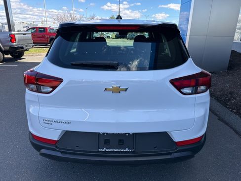 New 2026 Chevrolet TrailBlazer LS AWD/4WD image 6