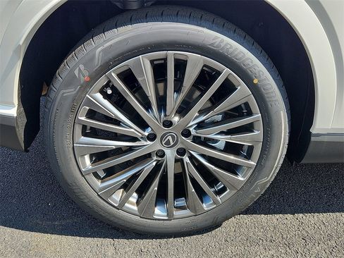 Used 2024 Lexus RX 450h AWD w/ Luxury Package image 5