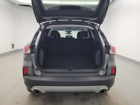Used 2022 Ford Escape SE image 29