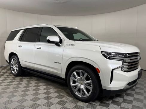 Used 2023 Chevrolet Tahoe High Country AWD/4WD image 14