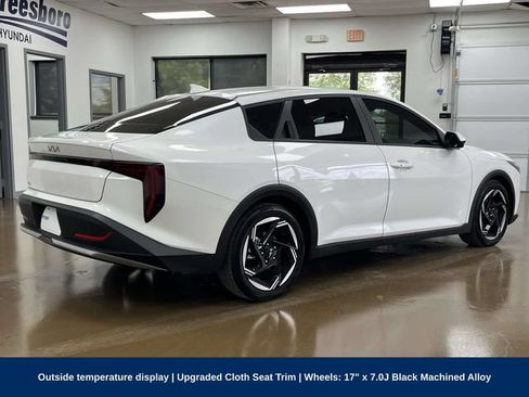 Used 2025 Kia K4 EX FWD image 5