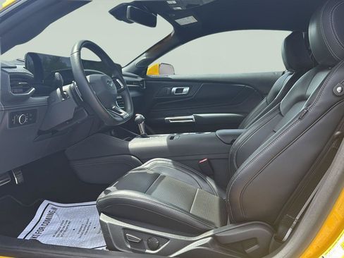 Used 2024 Ford Mustang GT Premium RWD image 7