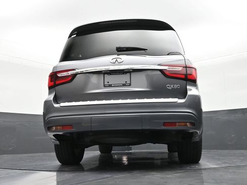 Used 2019 INFINITI QX80 Luxe w/ All-Season Package RWD image 23