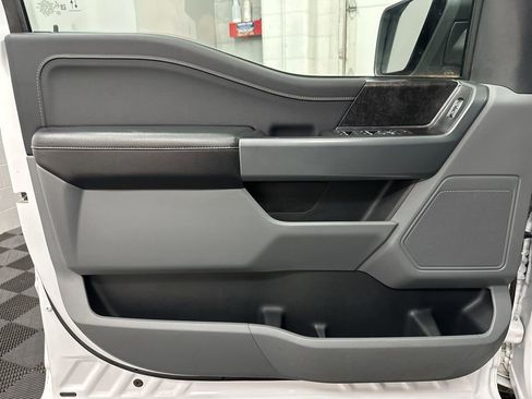 Used 2021 Ford F150 XLT w/ Equipment Group 301A Mid image 19