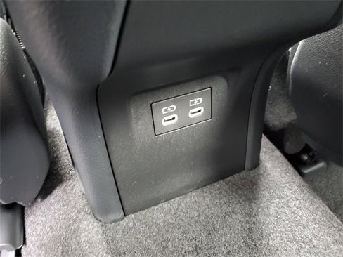 New 2026 Toyota Prius XLE image 9