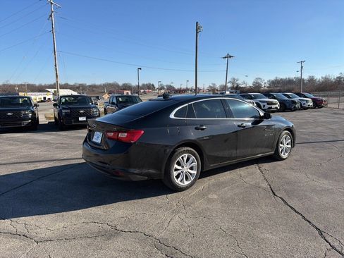 Used 2023 Chevrolet Malibu LT image 6