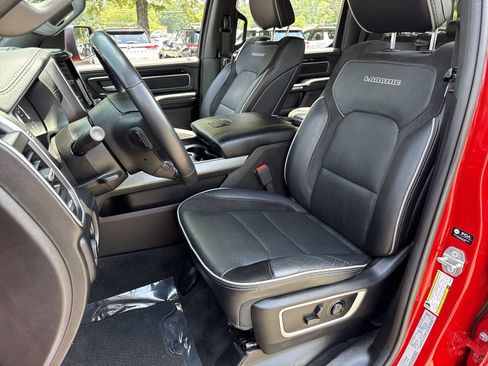 Used 2021 RAM 1500 Laramie AWD/4WD image 15