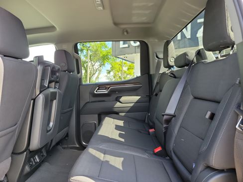 Used 2024 GMC Sierra 1500 Elevation RWD image 13