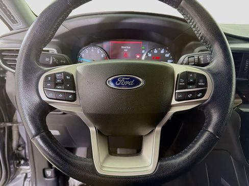 Used 2022 Ford Explorer Limited w/ Equipment Group 301A image 14