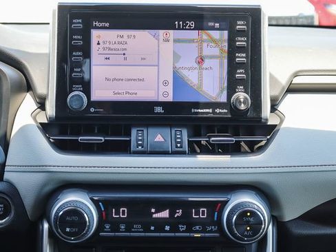 Used 2019 Toyota RAV4 Limited w/ Carpet Mat Package FWD image 15