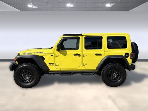 Used 2023 Jeep Wrangler Unlimited Sport AWD/4WD image 2