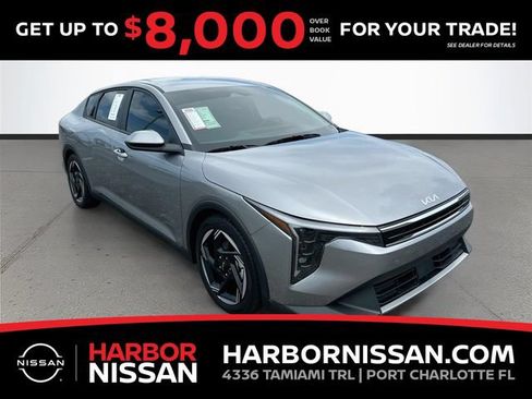 Used 2025 Kia K4 EX FWD image 1