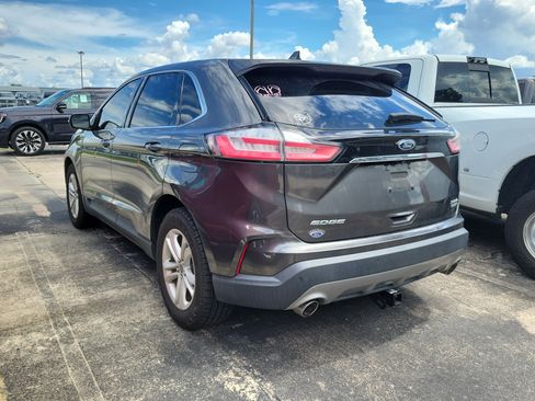 Used 2019 Ford Edge SEL w/ Equipment Group 201A FWD image 4
