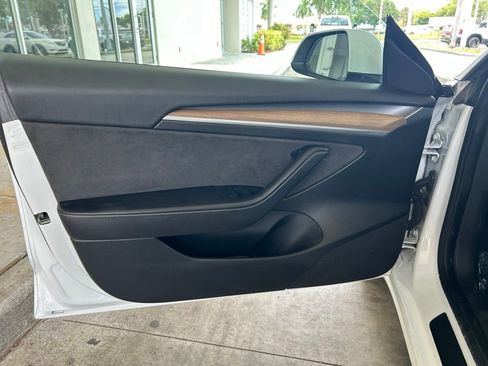 Used 2023 Tesla Model 3 Standard Range RWD image 34