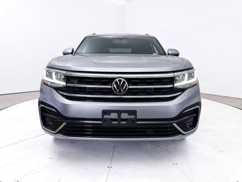 Used 2022 Volkswagen Atlas Cross Sport SEL R-Line AWD/4WD image 14