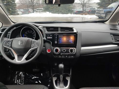 Used 2018 Honda Fit EX image 21