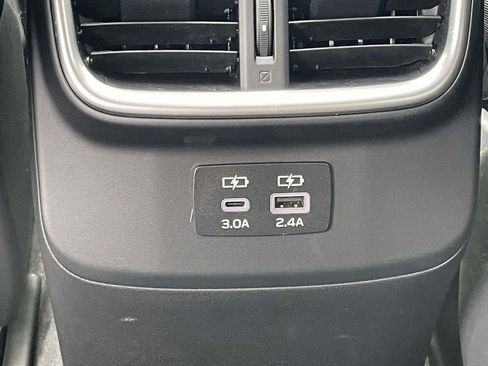 Used 2023 Subaru Outback Premium image 13