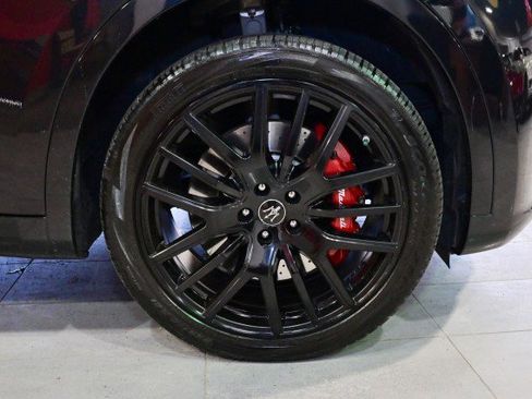 Used 2022 Maserati Levante Modena image 42