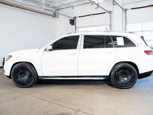 Used 2021 Mercedes-Benz Maybach GLS 600 4MATIC image 8