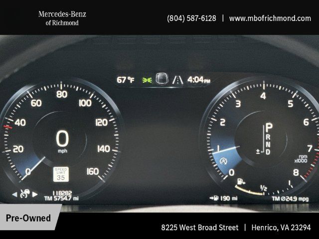 Used 2017 Volvo XC90 T6 Momentum w/ Vision Package AWD/4WD image 22