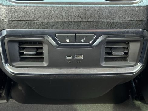 Used 2024 GMC Sierra 2500 Denali Ultimate image 32