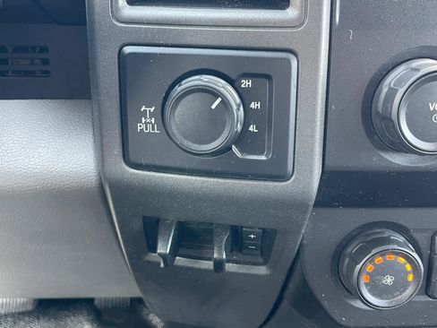 Used 2021 Ford F250 XL w/ Power Equipment Group AWD/4WD image 25