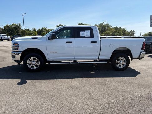 Used 2026 RAM 2500 Big Horn AWD/4WD image 4