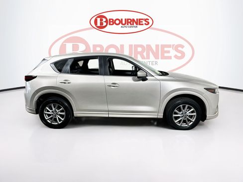 Used 2025 MAZDA CX-5 AWD 2.5 S w/ Preferred Package image 12