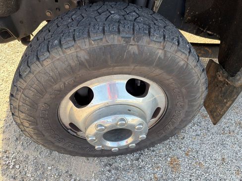 Used 2024 Ford F350 Lariat w/ Lariat Ultimate Package image 21