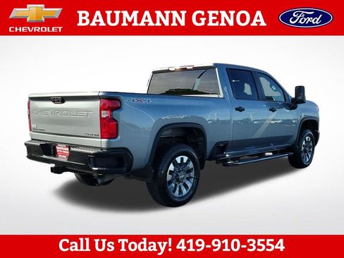 Used 2025 Chevrolet Silverado 2500 Custom w/ Custom Convenience Package AWD/4WD image 5