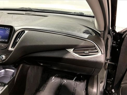Used 2023 Chevrolet Malibu LT image 27