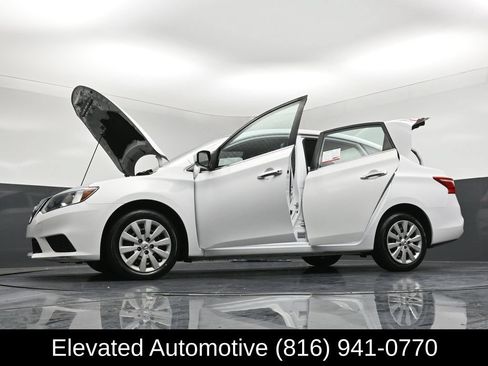 Used 2019 Nissan Sentra S FWD image 34