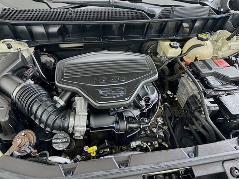 Used 2017 Cadillac XT5 FWD image 29