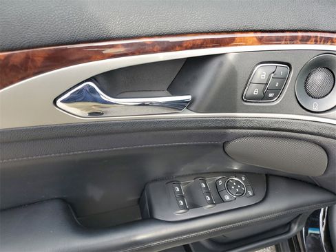 Used 2020 Lincoln MKZ Reserve w/ Elements Package image 19