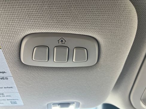 Used 2024 Lincoln Aviator Reserve AWD/4WD image 33