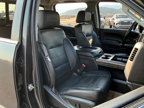 Used 2015 GMC Sierra 3500 Denali w/ Duramax Plus Package image 7