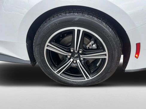 Used 2024 Ford Mustang Premium image 11