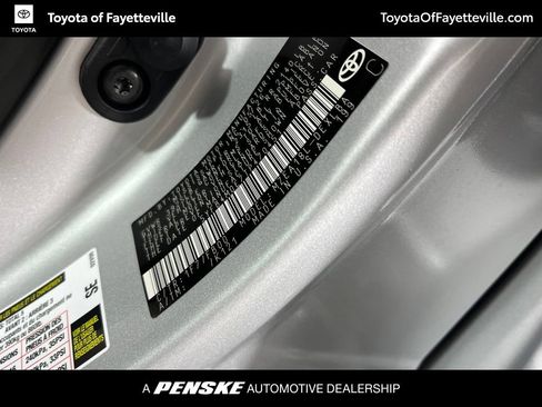 Used 2026 Toyota Corolla LE FWD image 21