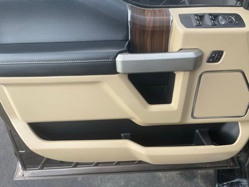 Used 2017 Ford F150 Lariat w/ Equipment Group 502A Luxury image 36