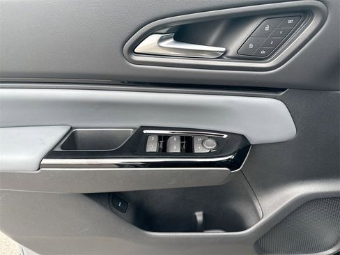 Used 2025 Honda Prologue Touring image 15