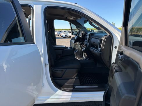 Used 2021 Chevrolet Silverado 3500 LT w/ Snow Plow Prep Package AWD/4WD image 11